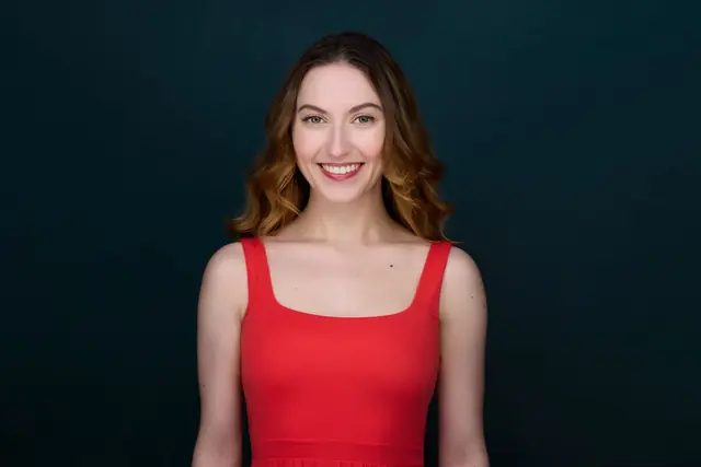 Amy Bazin, actor headshot, Edmonton
