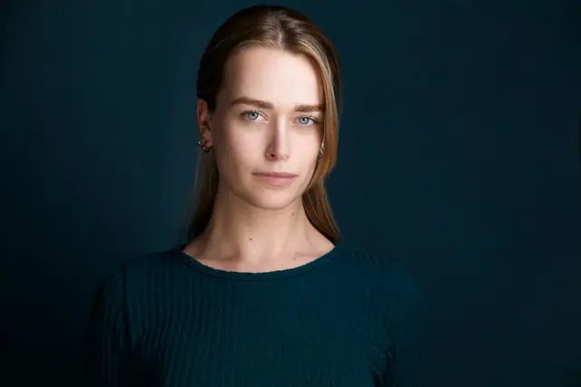 Julia van Dam, actor headshot, Edmonton