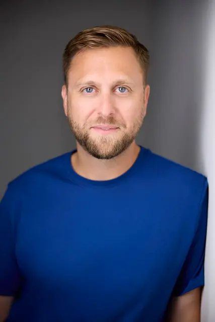 Michael Kernan, actor headshot, Edmonton