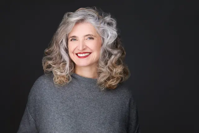 Ottillie Parfitt, actor headshot, Edmonton