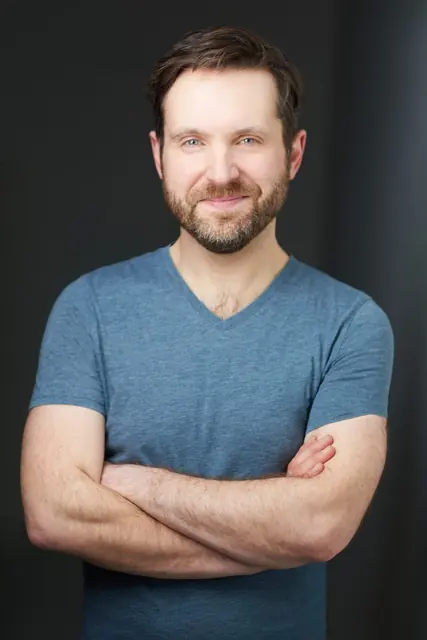 Steven Greenfield, actor headshot, Edmonton