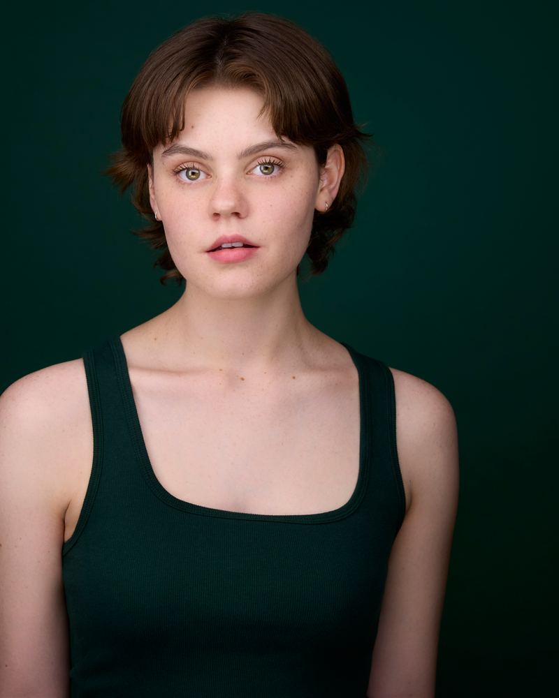 Meredith Watt, actor headshot, Edmonton
