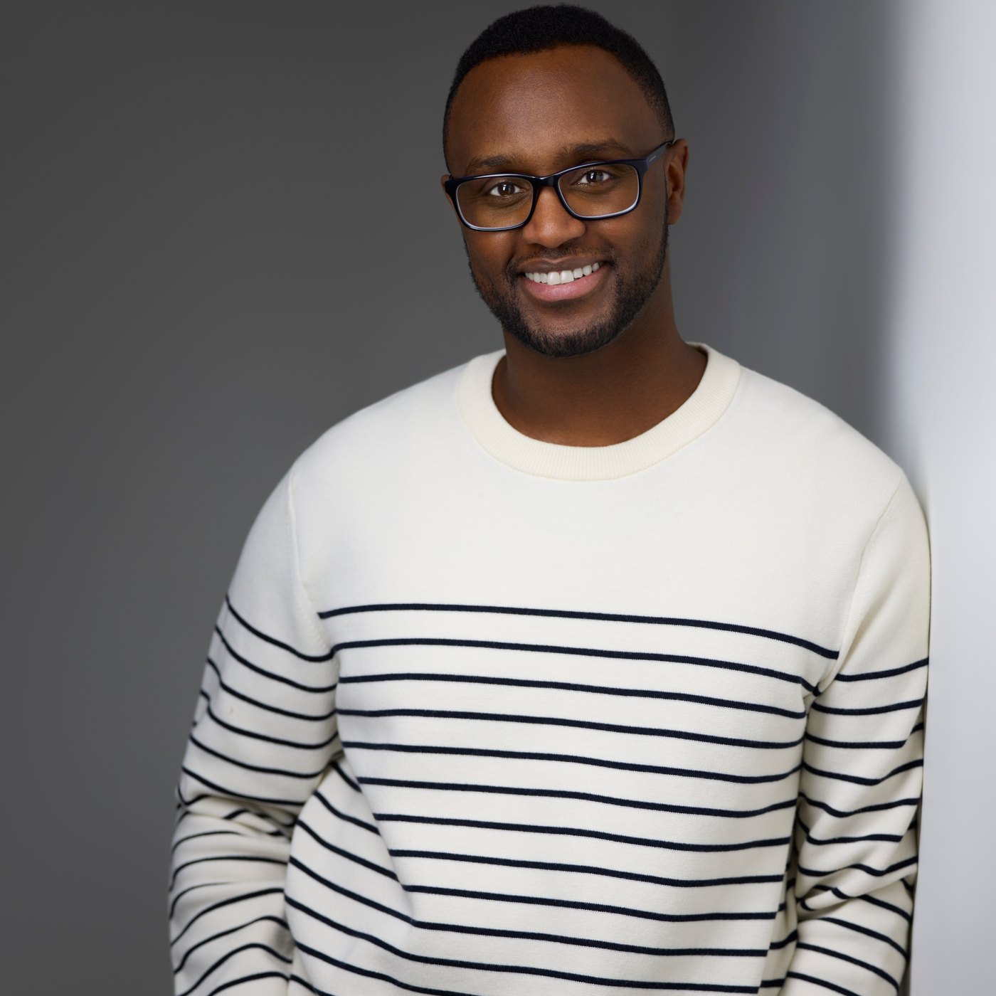 Ismail Isse, corporate headshot, Edmonton