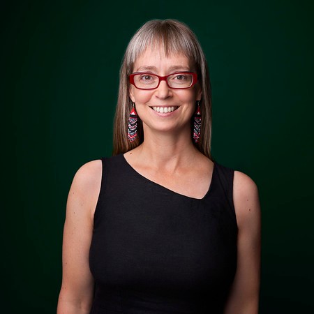 Portrait of Dr. Deena Hinshaw